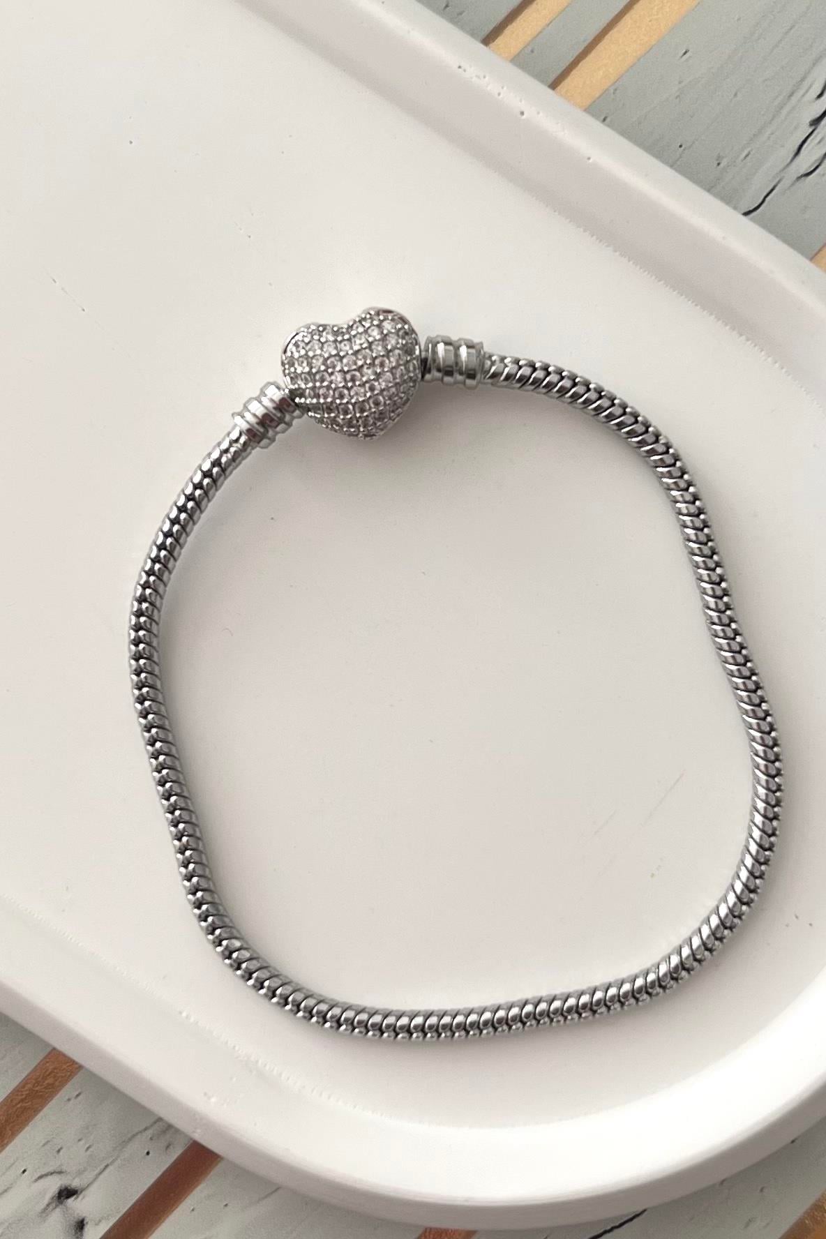 Taşlı Kalp Charm Bileklik