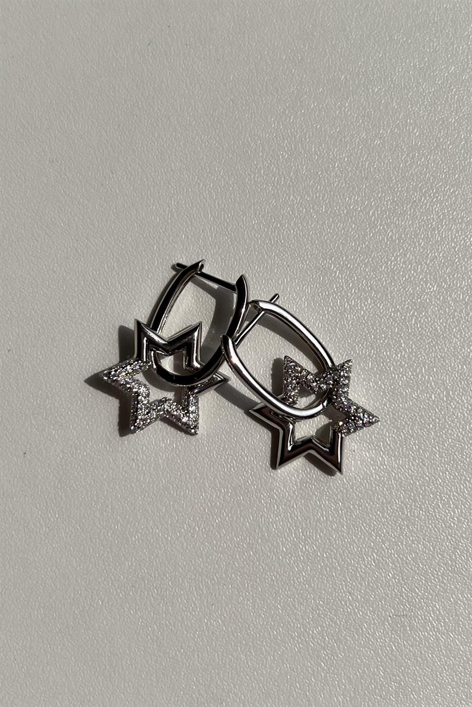 Taşlı Yıldız Charm Oval Küpe Çifti | Çelik