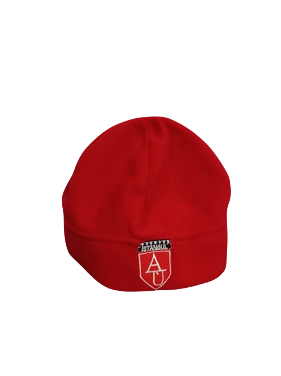 Kırmızı Bere / Red BeretKırmızı Bere / Red Beret