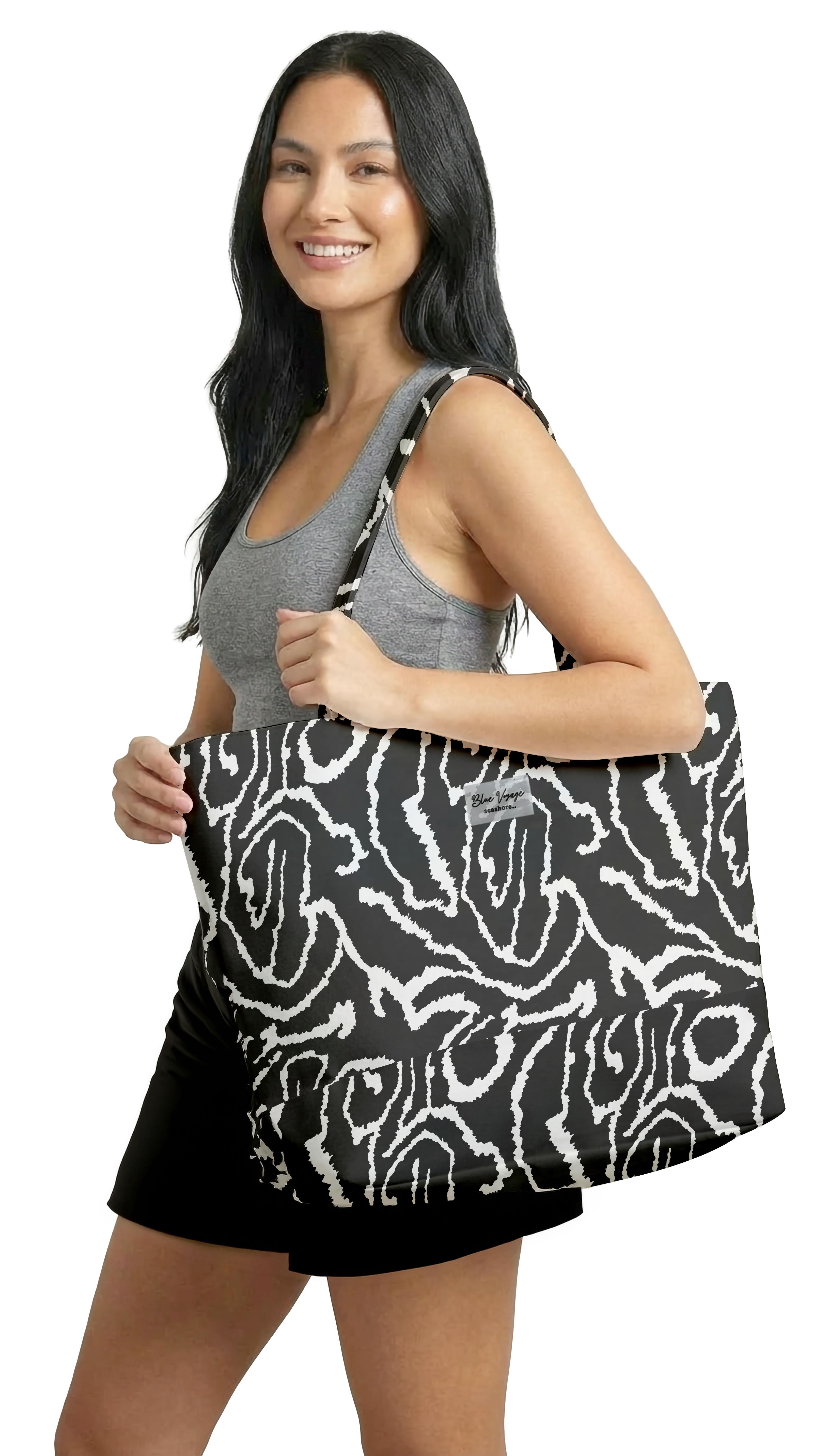 Soyut Desenli Siyah Beyaz Parçalı Kendinden Saplı Astarlı Kadın Plaj Çantası 