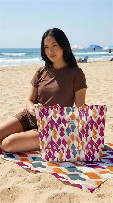 Batik Desenli Renkli Parçalı Kendinden Saplı Astarlı Kadın Plaj Çantası 