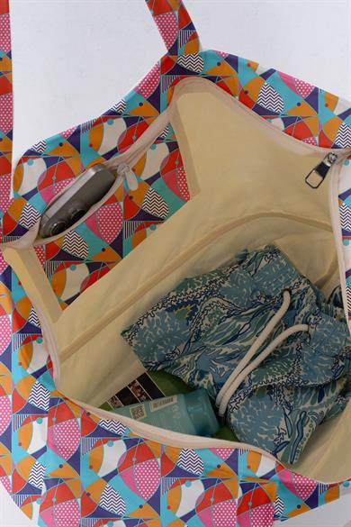 Renkli Balık Desenli , Astarlı Kendinden Saplı, Geniş Hacimli Plaj Çantası