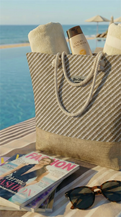 Keten Dokulu Jüt Parçalı Krem-Bej Rengi Astarlı Geniş Hacimli Kadın Plaj Çantası