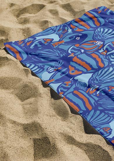 Büyük Balık Desenli Saks Mavi Yüksek Su Emici 70x150cm Plaj Havlusu