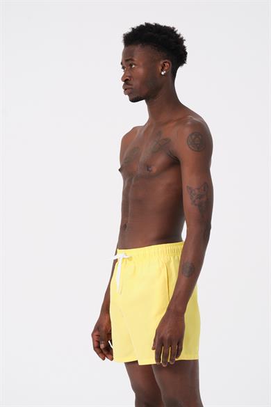 DAAG Sarı Düz Renk Standart Boy Erkek Deniz ve Havuz Şortu 