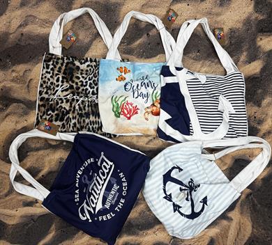 Kaplumbağa Desenli Yüksek Su Emicili Çanta Olabilen Plaj Havlusu