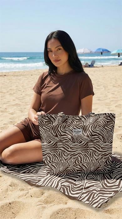 Zebra Desenli Kahverengi Krem Parçalı Kendinden Saplı Astarlı Kadın Plaj Çantası 