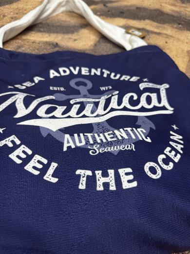 Lacivert Nautical  Desenli Yüksek Su Emicili Çanta Olabilen Plaj  Havlusu