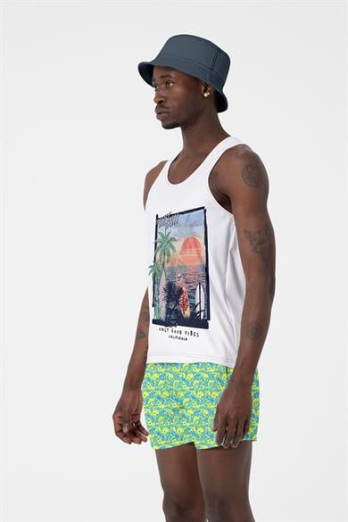 Sarı Karışık Desenli Su İtici Çabuk Kuruma Özellikli Standart Boy Erkek Mayo Deniz Şortu