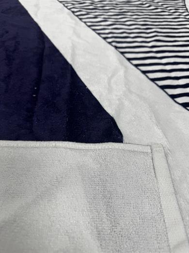 Marin Çapa Desenli Yüksek Su Emicili Çanta Olabilen Plaj Havlusu