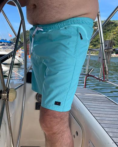 Mint Yeşili Büyük Beden Standart Boy Erkek Mayo Deniz Şortu 