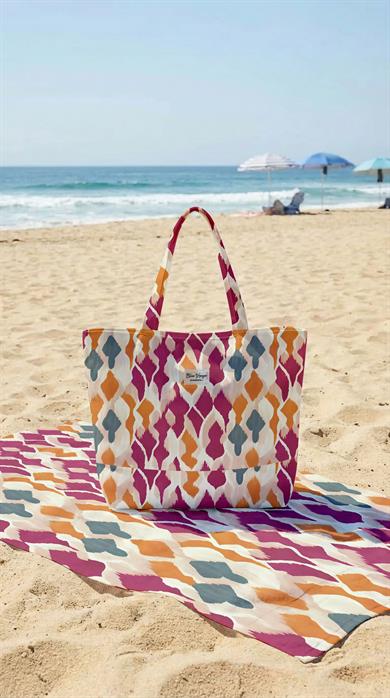 Batik Desenli Renkli Parçalı Kendinden Saplı Astarlı Kadın Plaj Çantası 