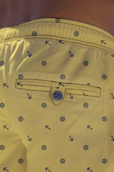 Marin Sarı Desenli Büyük Beden Standart Boy Erkek Mayo Deniz Şortu