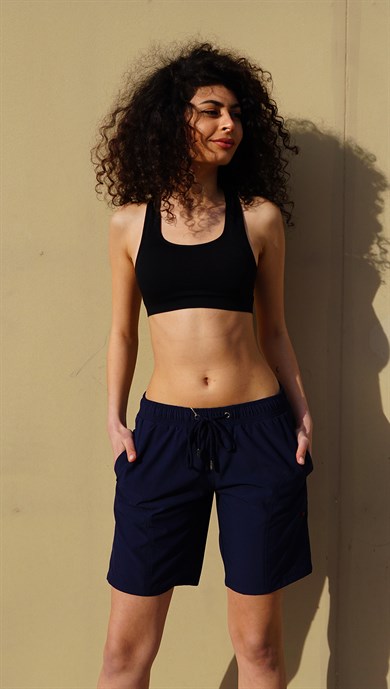 Lacivert Büyük Beden Uzun Boy Yan Cepli Kadın Mayo Deniz Şortu 