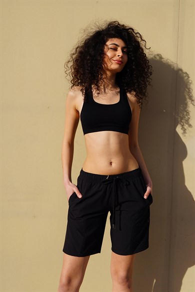Siyah Büyük Beden Uzun Boy Yan Cepli Kadın Mayo Deniz Şortu 