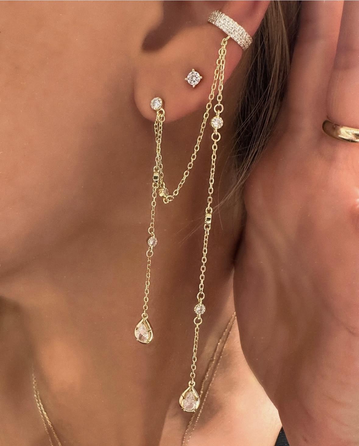 CUFF'LI ÇİFT ZİNCİR TAŞLI KÜPE