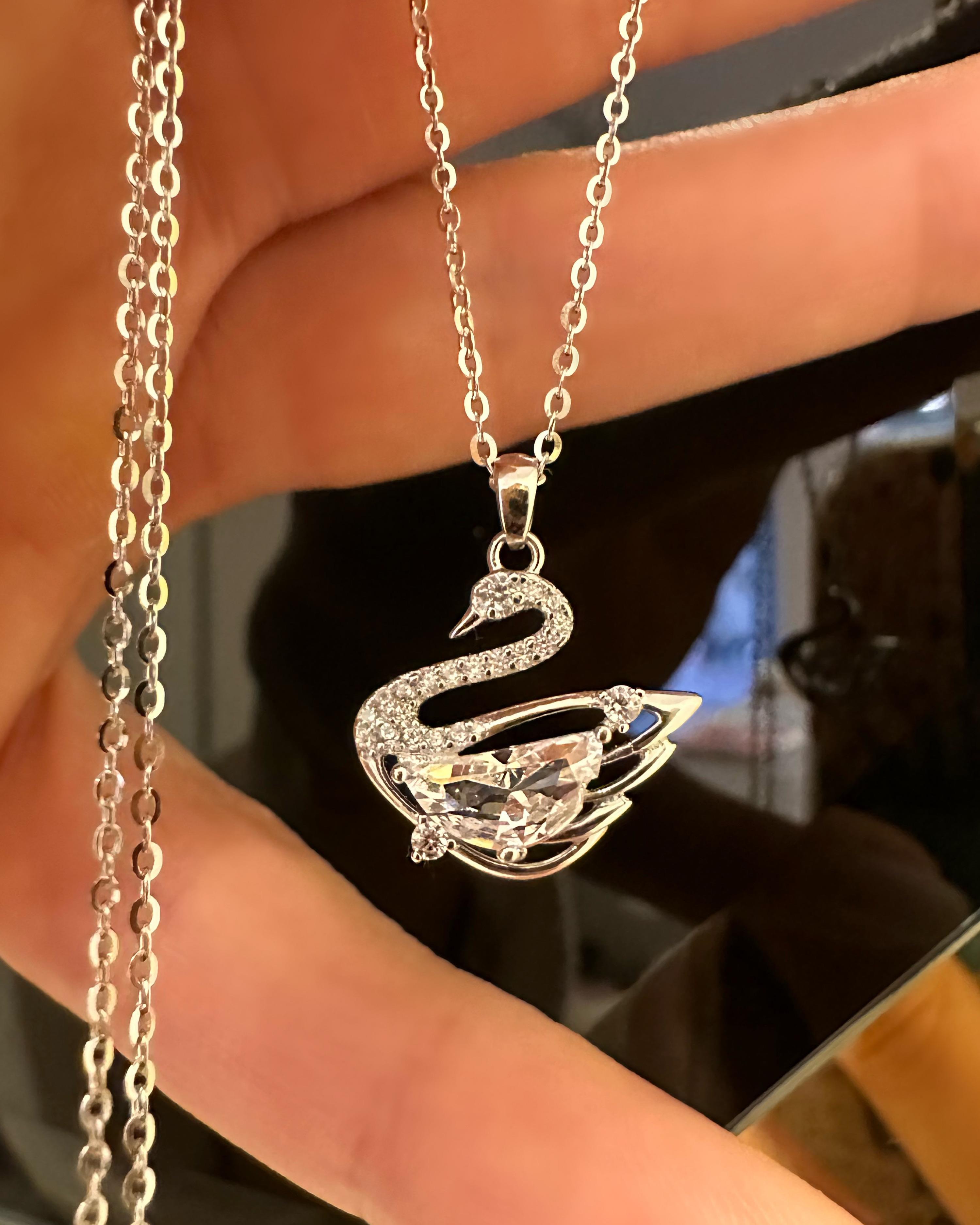 SWAROVSKİ MİNİ KOLYE