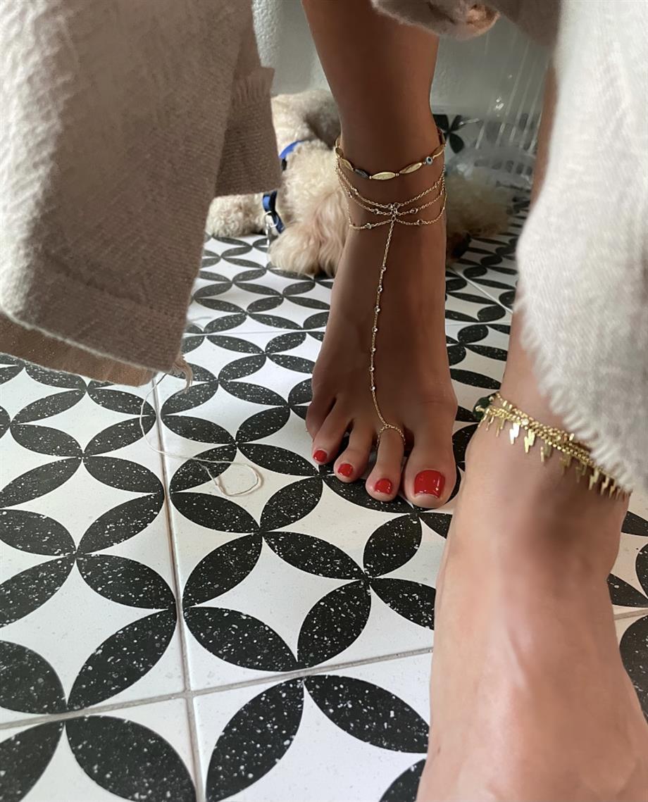 ÜÇ ZİNCİR AYAK ŞAHMERANI