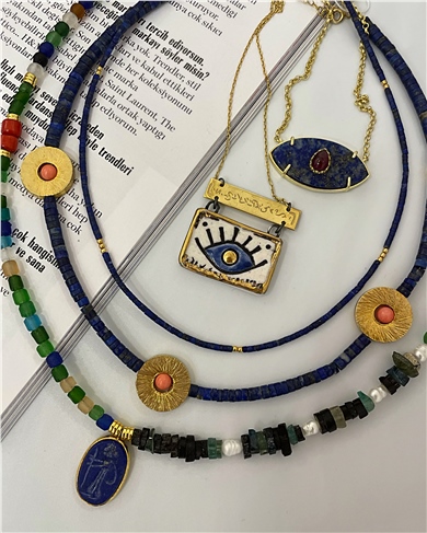 EL YAPIMI KARE KESİM TILSIM KOLYE