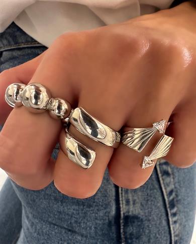 TAŞLI SARMAL YÜZÜK