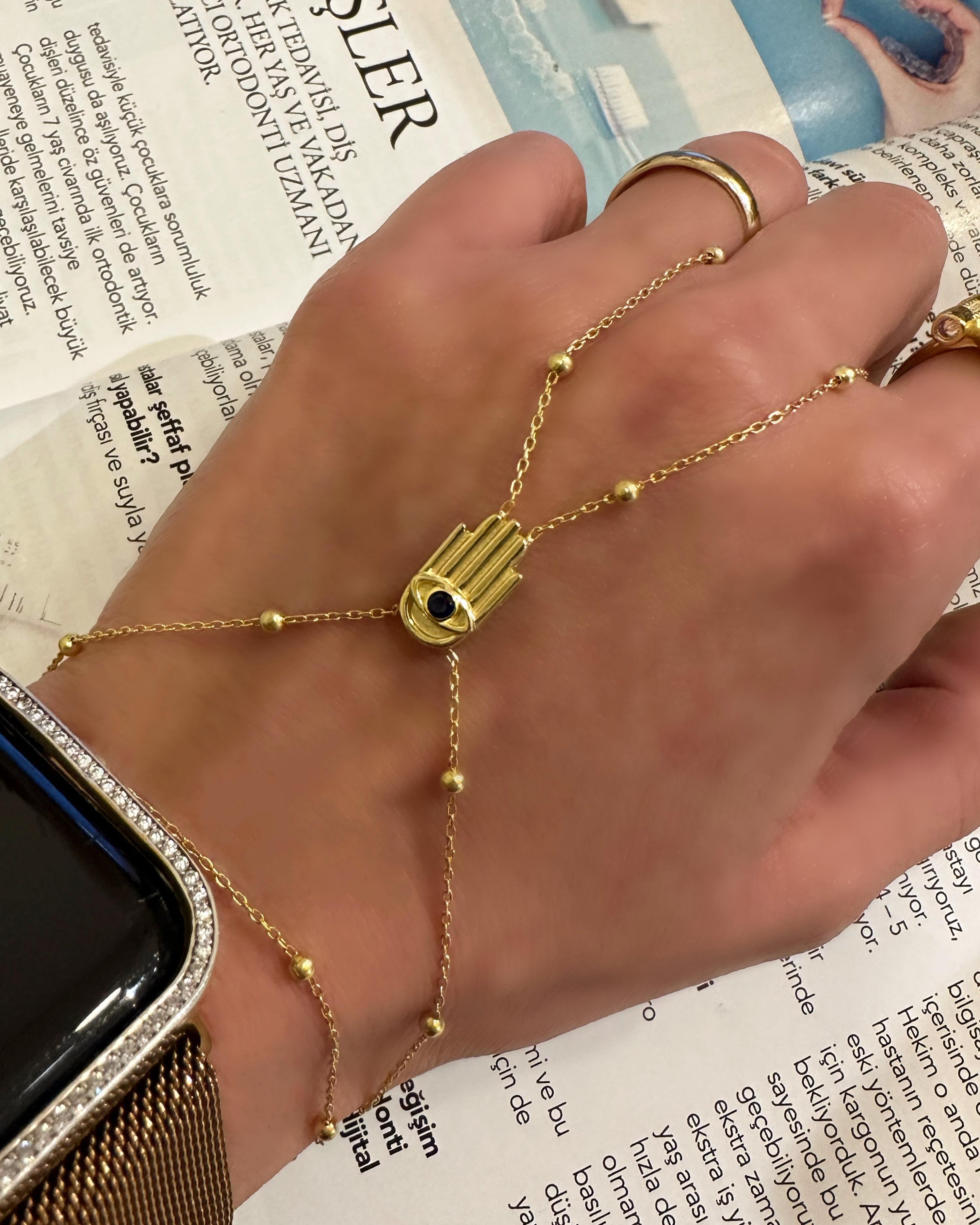 FATMA ANA'NIN ELİ ŞAHMERAN