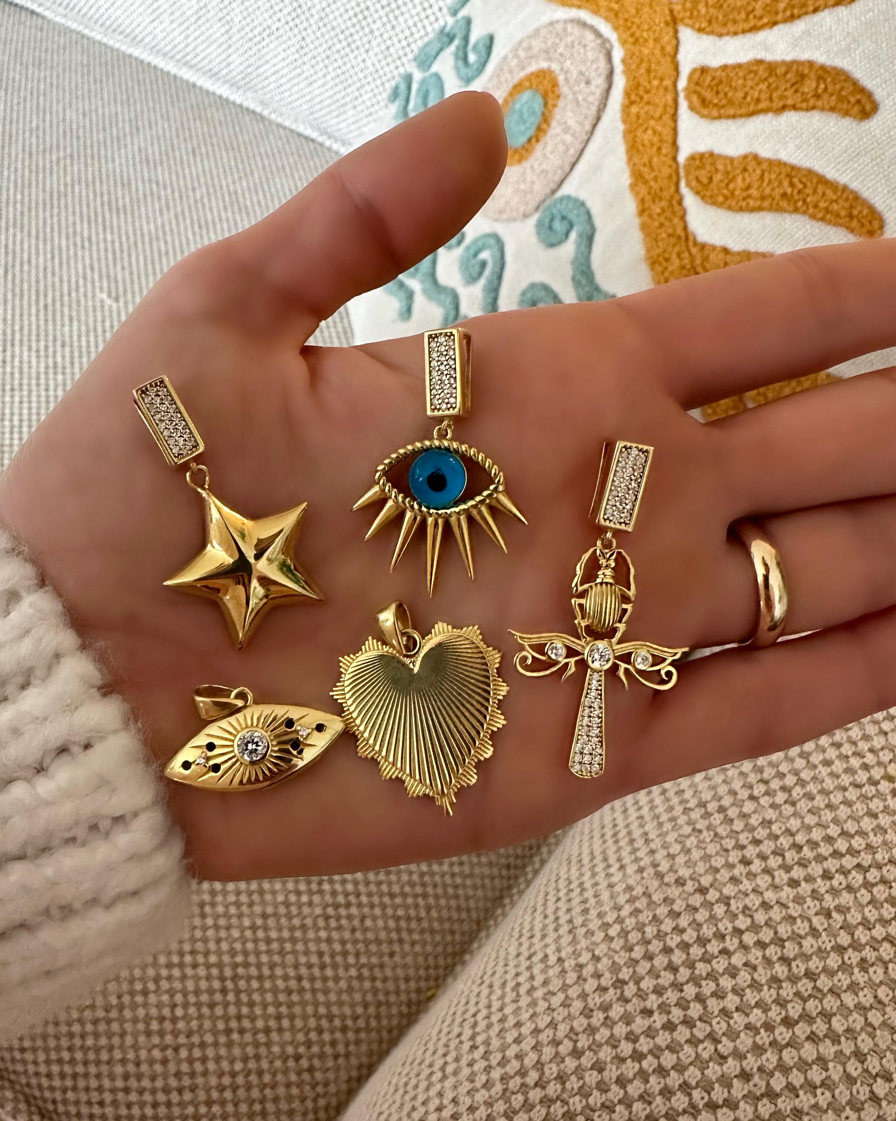 TAŞ DETAY YILDIZ KOLYE UCU