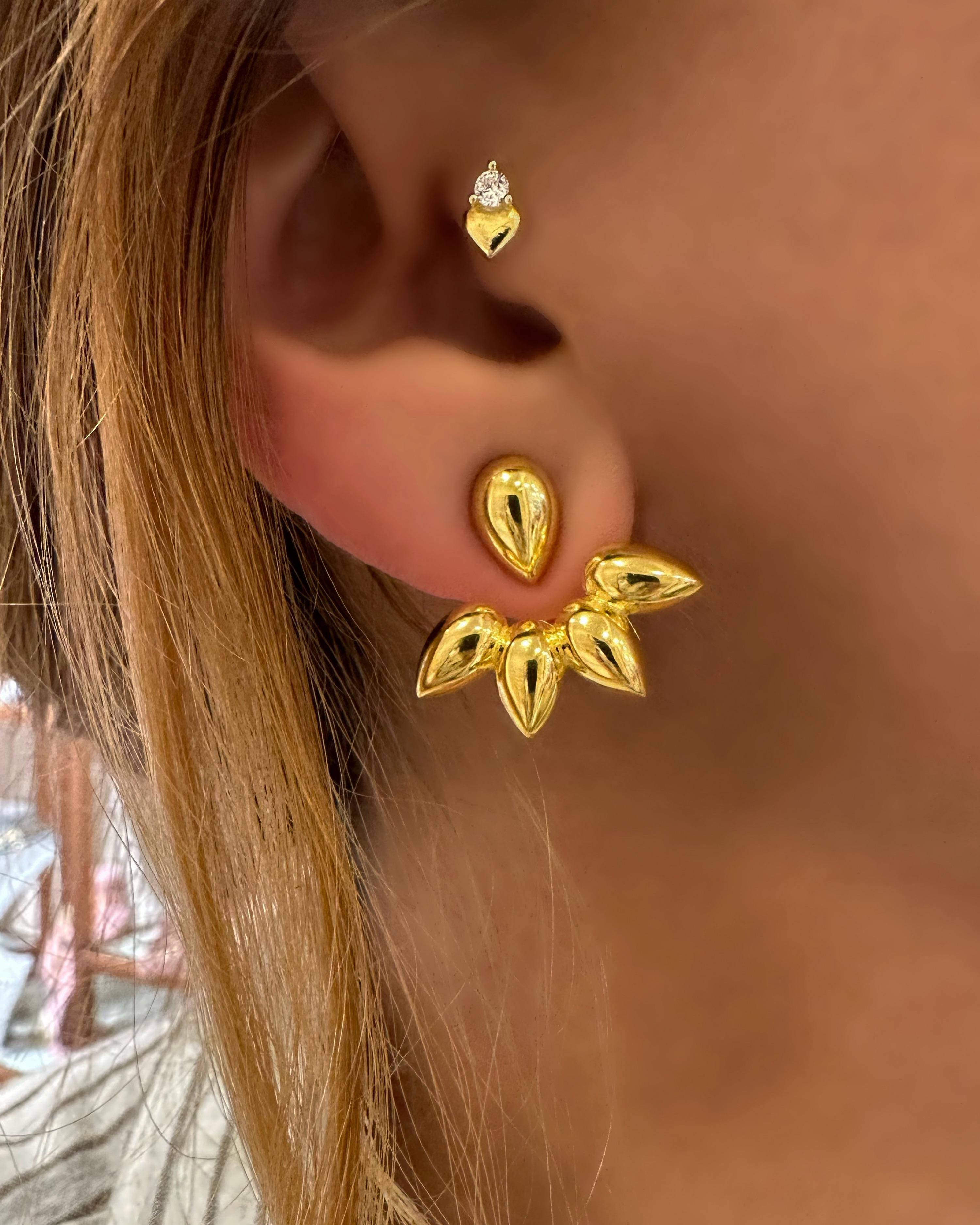 Taşlı kalp piercing