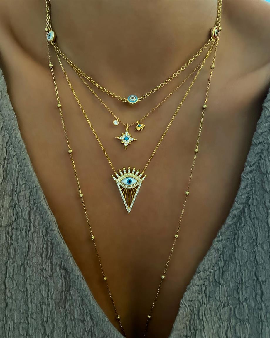 ÜÇGEN KRALİÇE GÖZ KOLYE