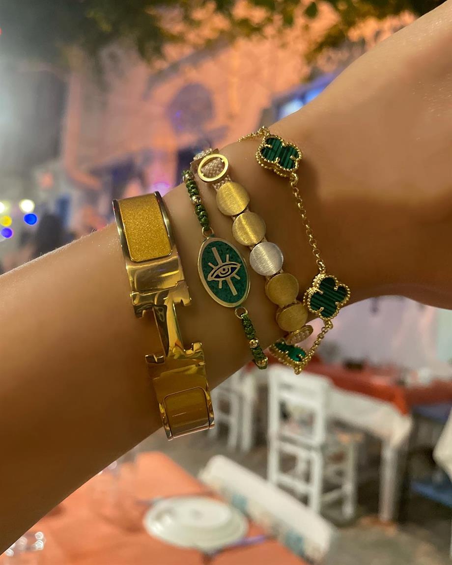 YESIL PLAKA GOZ BILEKLIK