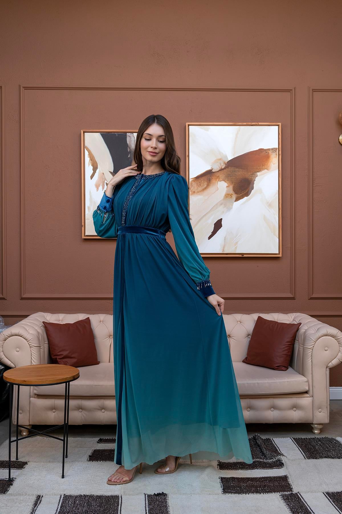 El İşlemeli Elbise petrol