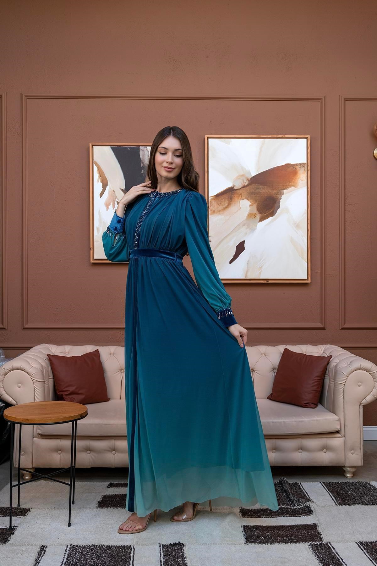 El İşlemeli Elbise petrol