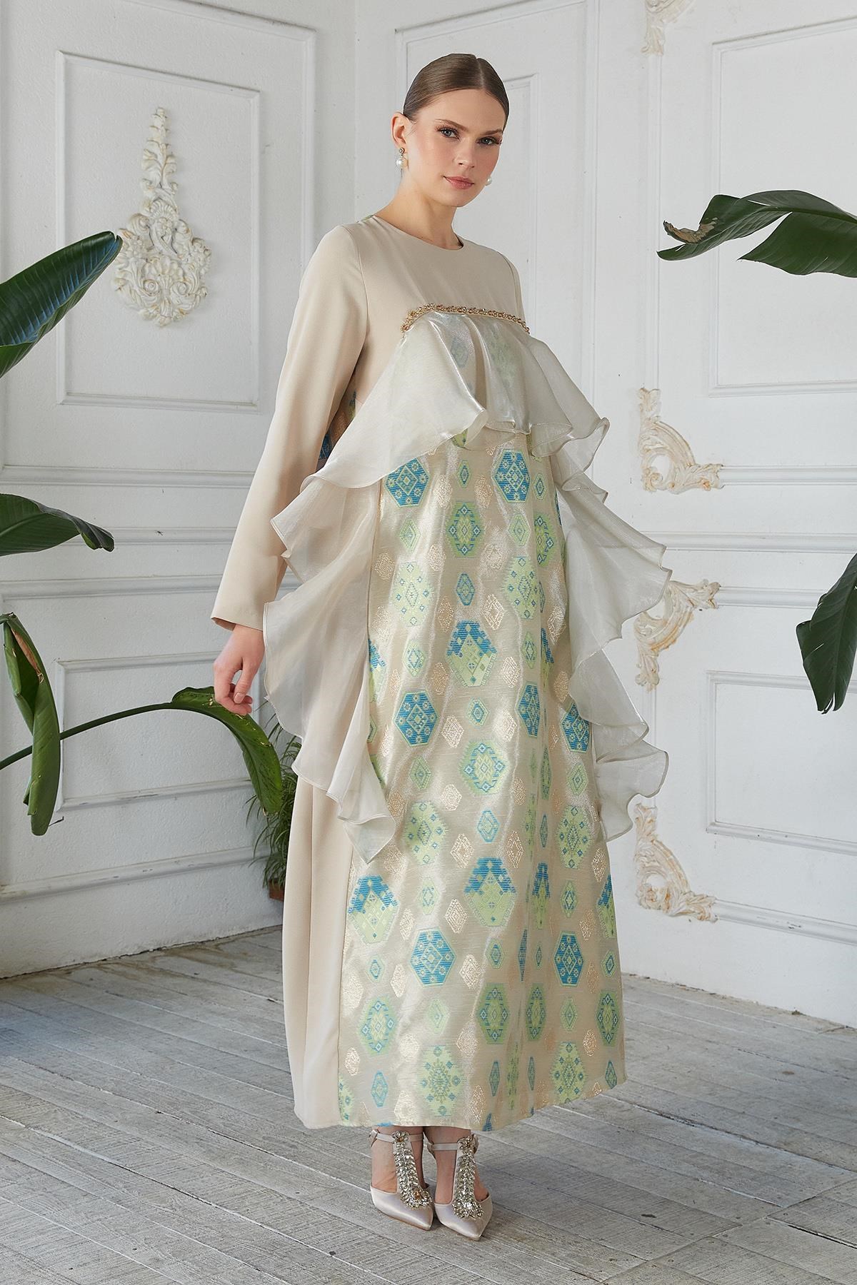 Jakar Desenli Elbise Bej