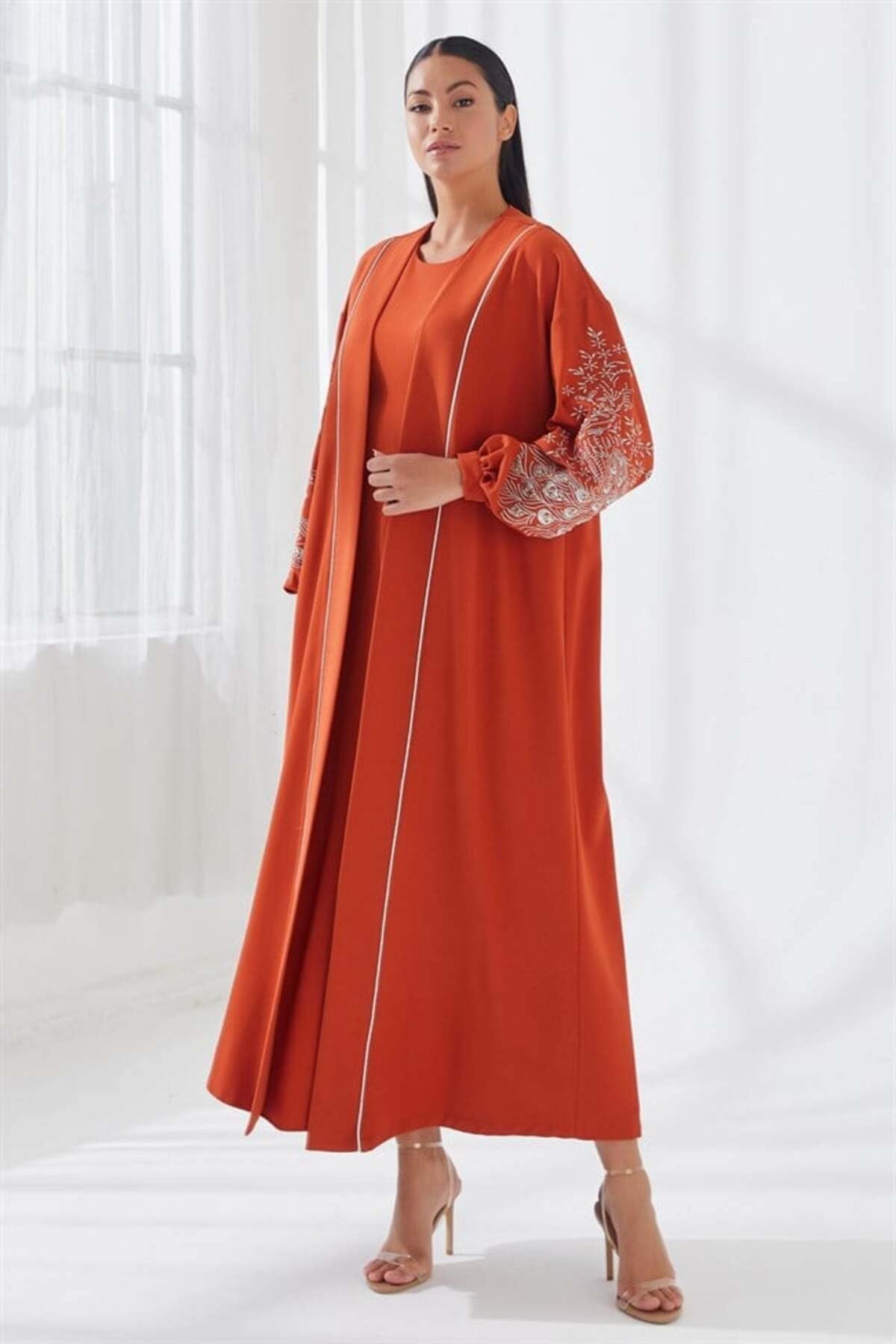 Nakış İşlemeli İkili Abaya Takım Kiremit