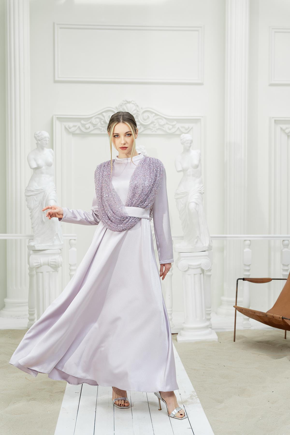 Omuzdan Şallı Elbise Lila