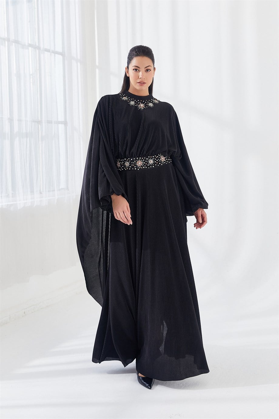 Pelerini Taş İşlemeli Elbise Siyah