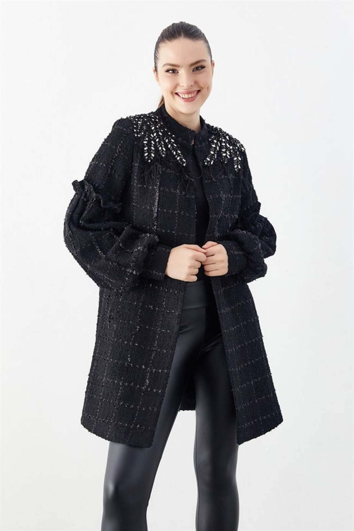 Taş Işlemeli Ceket Siyah