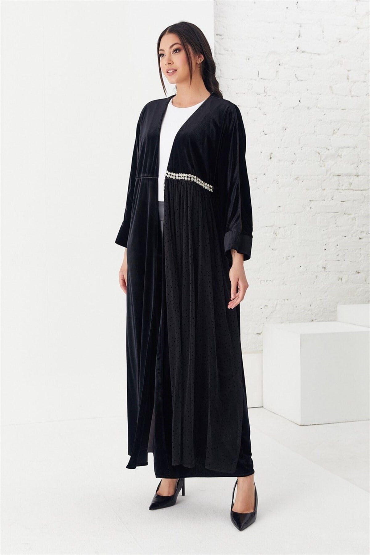 Taş İşlemeli Tüllü Abaya Siyah
