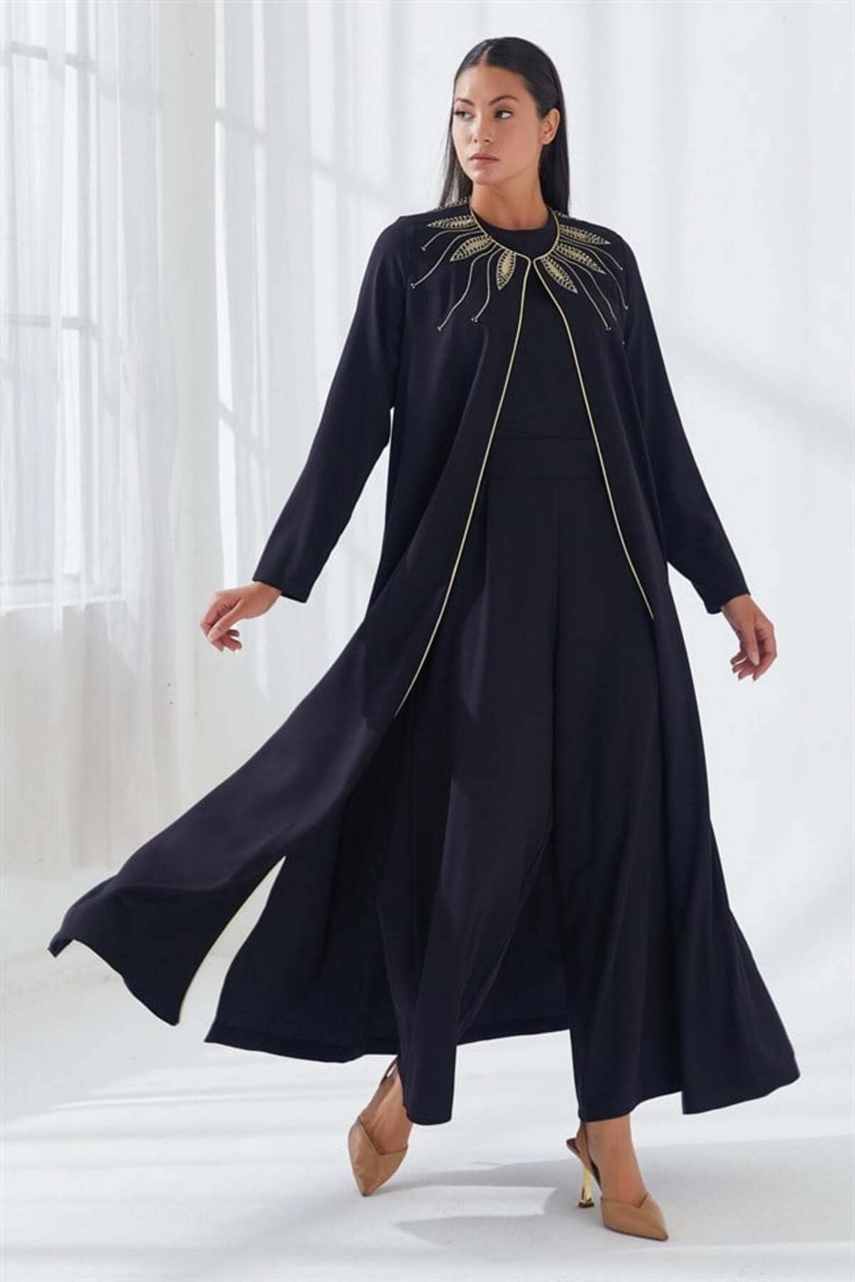 Yakası Nakış İşlemeli İkili Abaya Takım Siyah