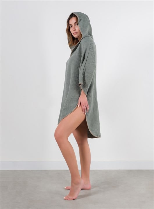 Cocoon Adult Poncho Green