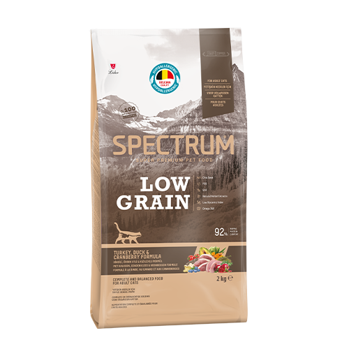 Spectrum Hindili ve Ördekli ve Yaban Mersinli Düşük Tahıllı Yetişkin Kedi Maması 2 kg