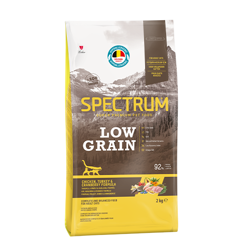  Spectrum Tavuklu Hindili ve Kızılcıklı Düşük Tahıllı Yetişkin Kedi Maması 2 kg