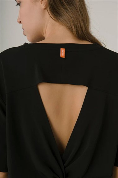 Kemı Bayan O Yaka Backspin K.Kol Tshırt 26y Kmı SİYAH