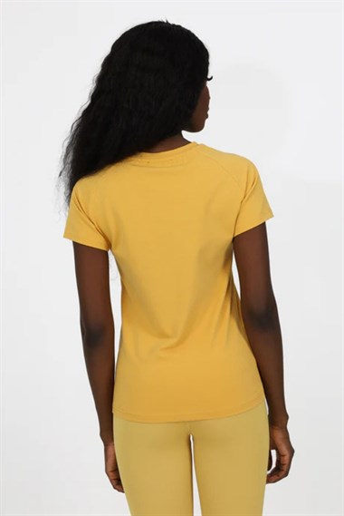 Kemı Bayan O Yaka K.Kol Tshırt 26y Kmı SARI
