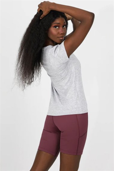 Kemı Bayan O Yaka K.Kol Tshırt 26y Kmı GRİ