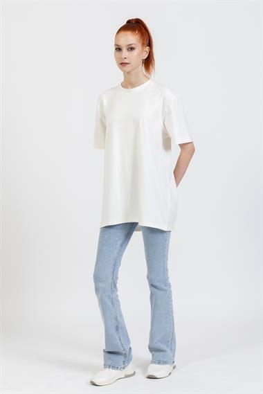 La Bayan O yaka Düz Basıc K.Kol Tshırt KREM