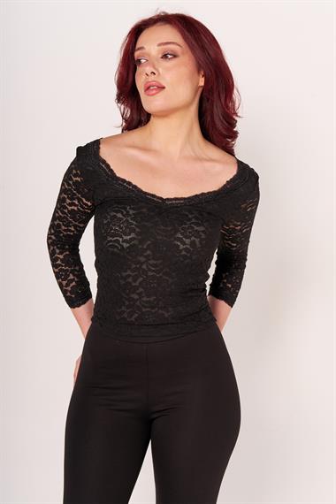 TSHIRT BRS 22Y V YAKA DANTELLİ U.KOL BAYAN (BYG) SİYAH