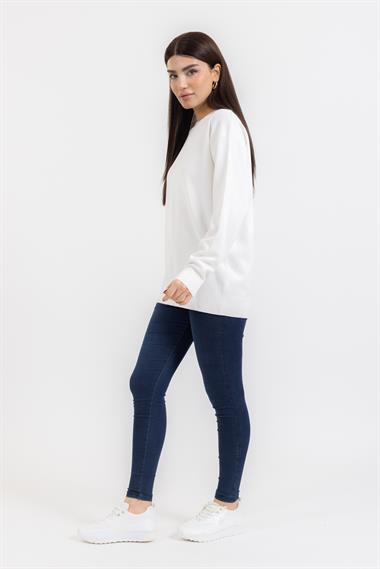 Zr Unisex 0 Yaka Düz U.Kol Kazak Beyaz