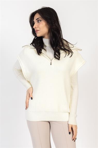 Vs Kadın Yarım Fer.Kolsuz Triko Kazak 23 256 Emy 23k EKRU