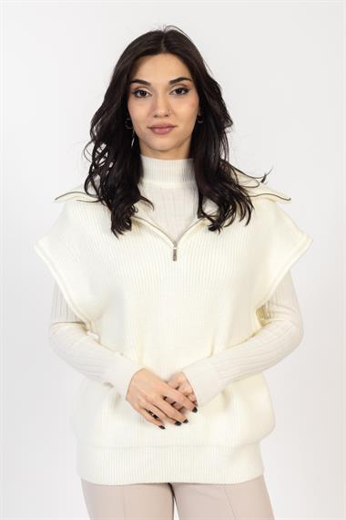 Vs Kadın Yarım Fer.Kolsuz Triko Kazak 23 256 Emy 23k EKRU