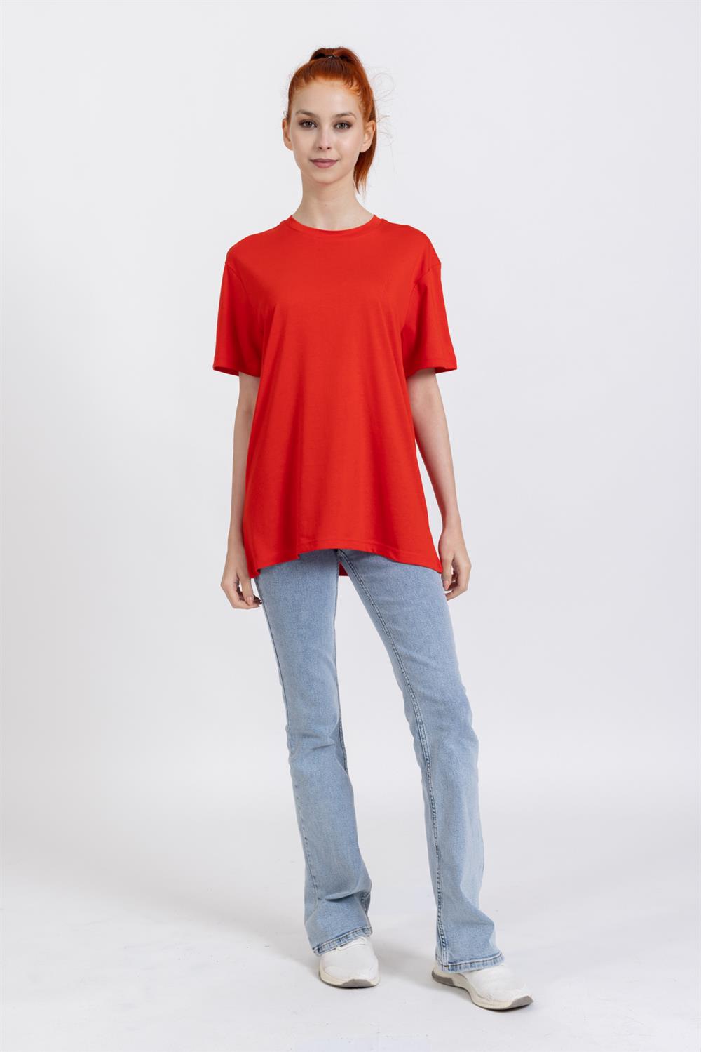 La Bayan O yaka Düz Basıc K.Kol Tshırt Kırmızı 2